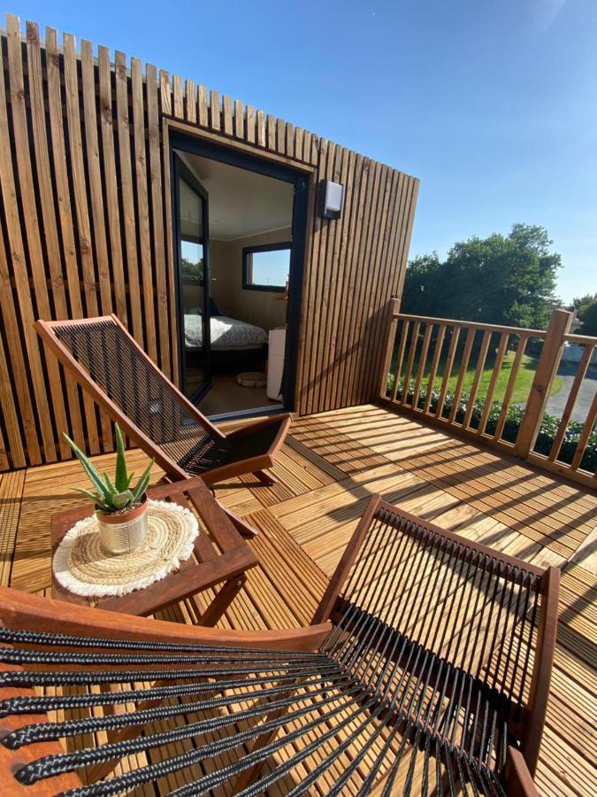 فيلا Tiny Et Jacuzzi Charente Maritime Plassay المظهر الخارجي الصورة